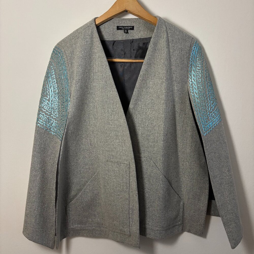 Carla Fernandez Charra Cape